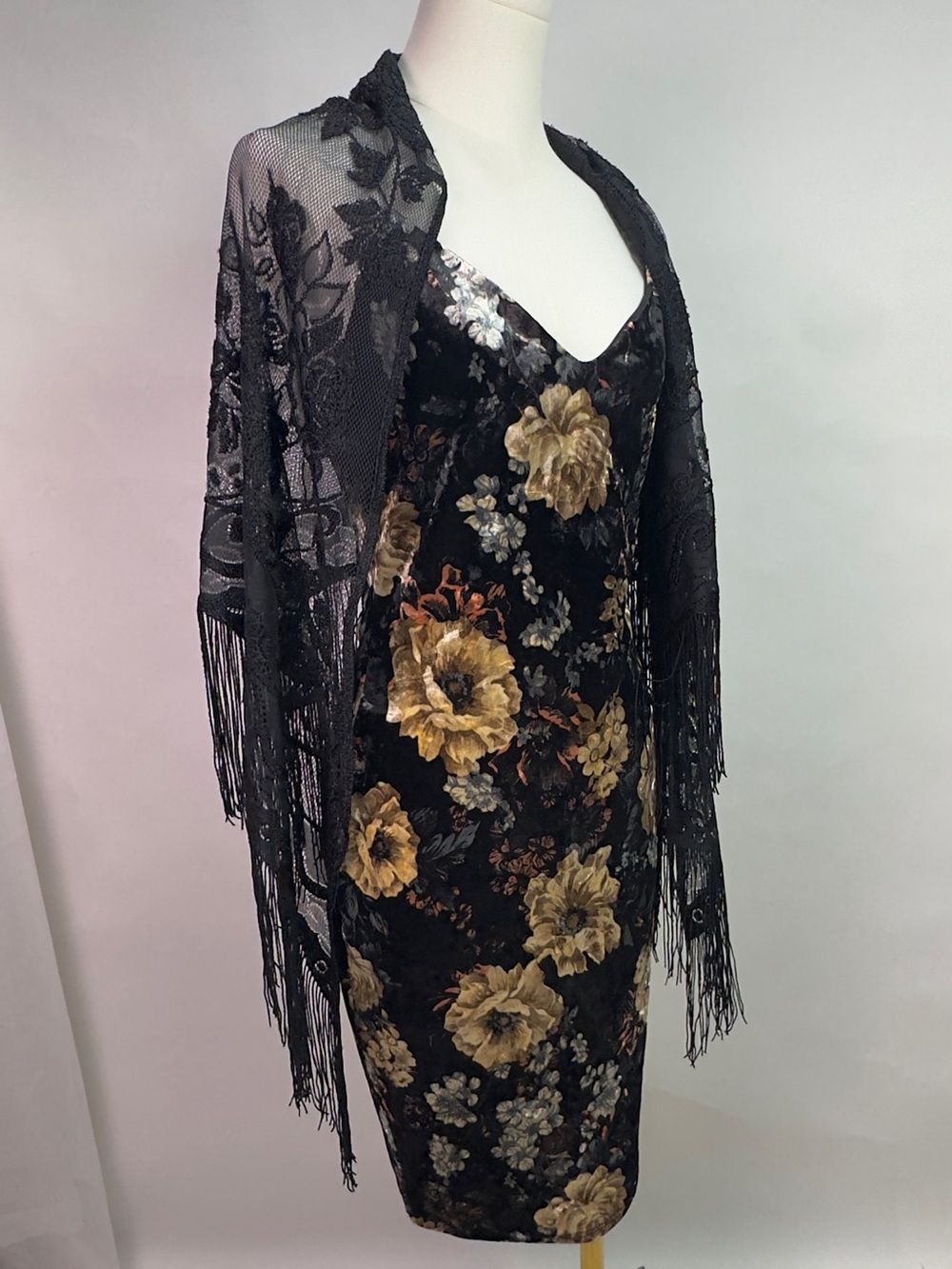 90s whimsigoth black floral bodycon slip dress | size M | the craft witchy vibes